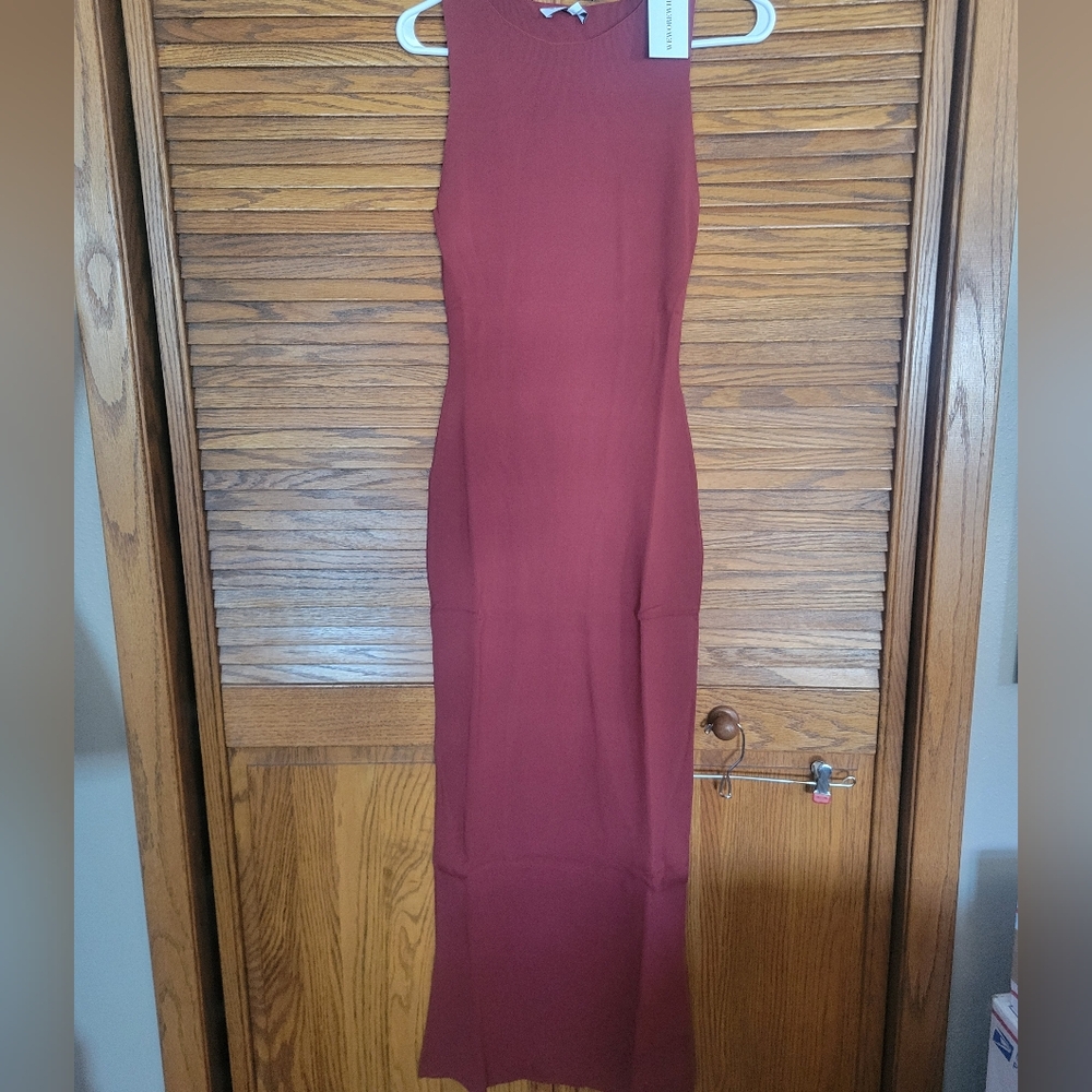 WeWoreWhat NWT Flutter Maxi Muscle Tank Dress Knit Rib‎ In Russet Size Medium - Picture 2 of 7